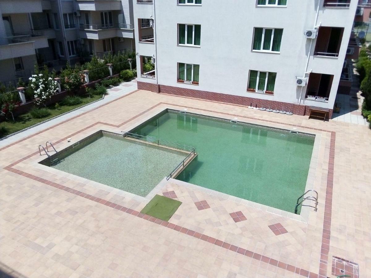 רבדה Apartment In Complex Tara מראה חיצוני תמונה