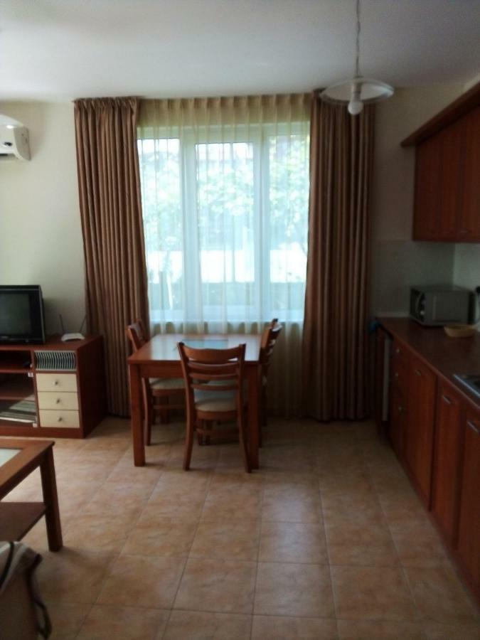 רבדה Apartment In Complex Tara מראה חיצוני תמונה